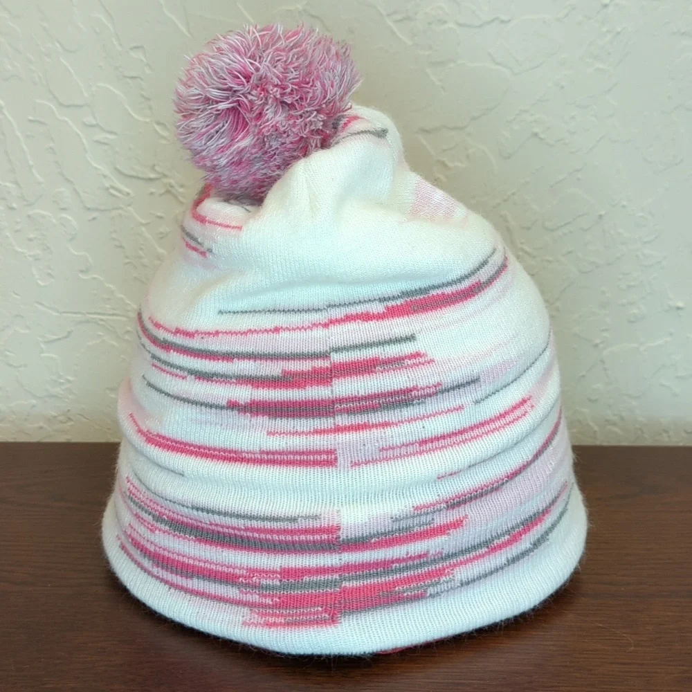 The North Face Girls Pink Multi Pom Pom Cabin Ski Tuke/Beanie Size Youth Medium